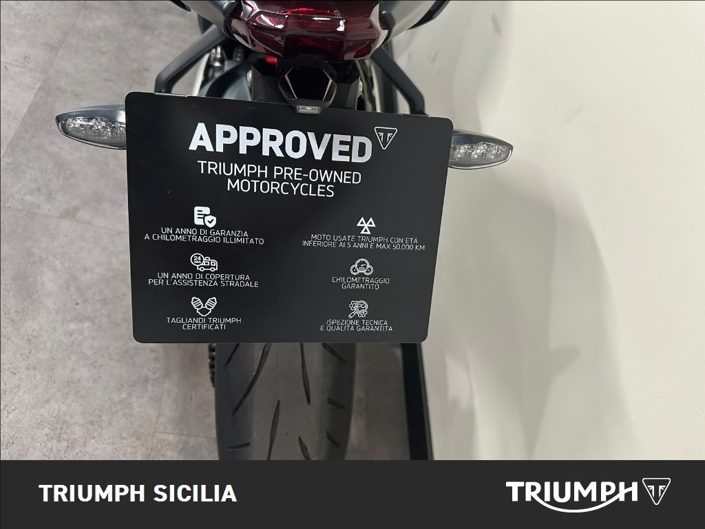 TRIUMPH Street Triple 765 R