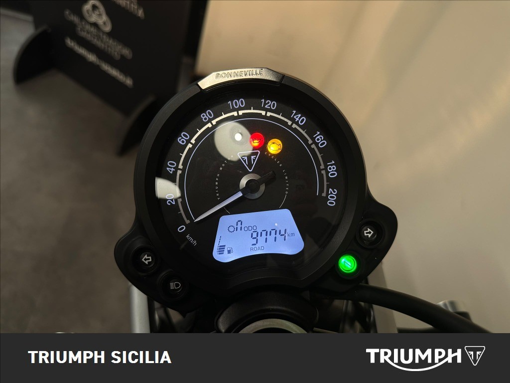 TRIUMPH Scrambler 900 Stealth Edition Abs E5