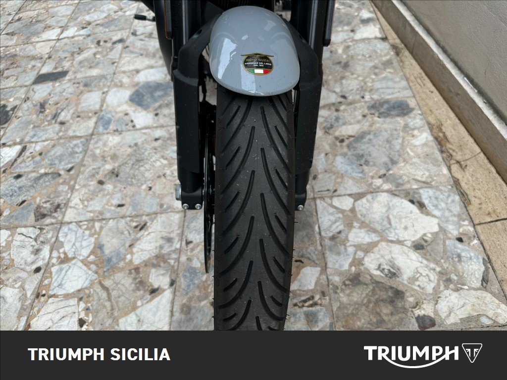 MOTO GUZZI V7 850 Sport Abs